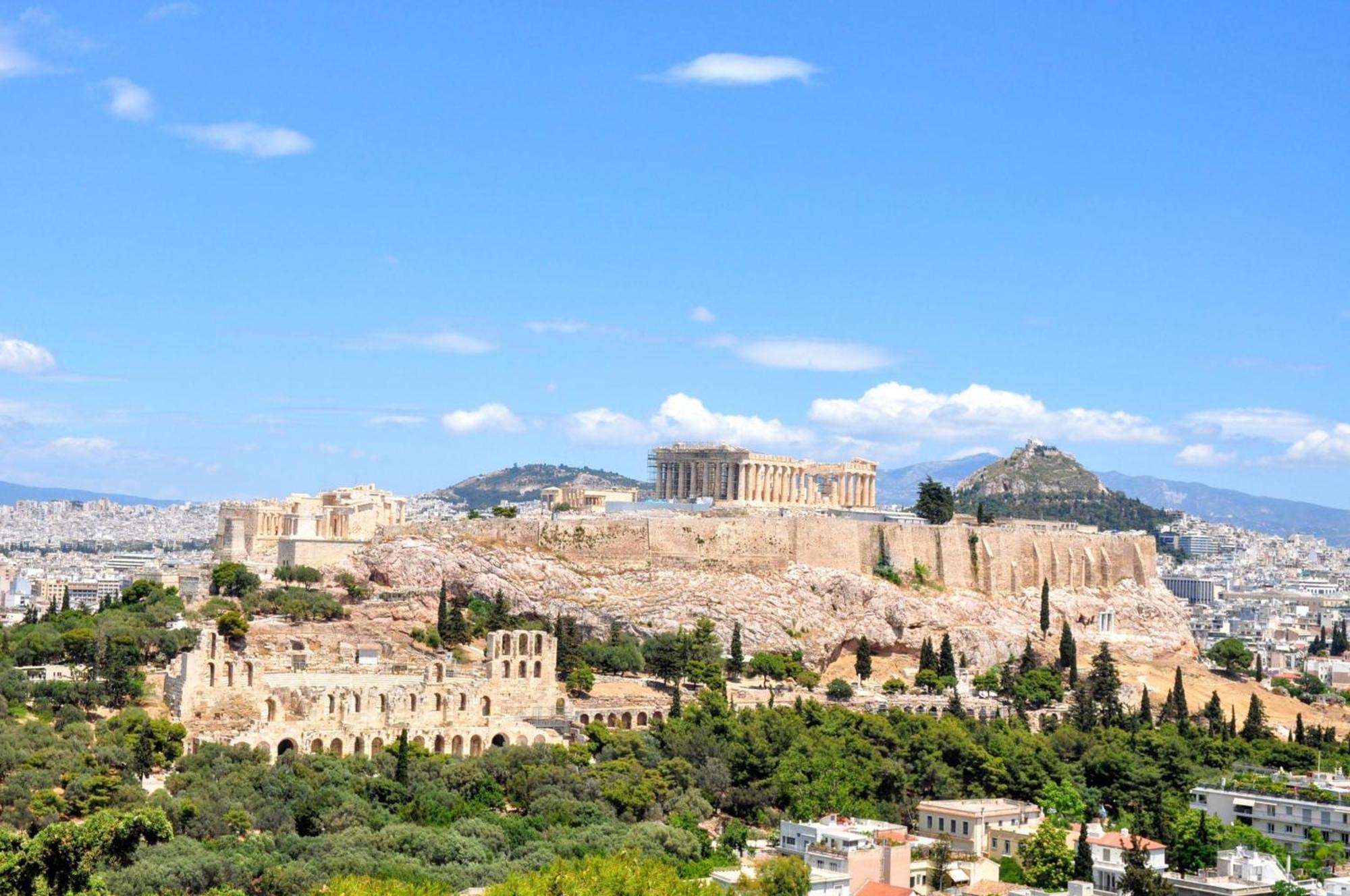 Elegant Apartment Under The Acropolis Афины Экстерьер фото