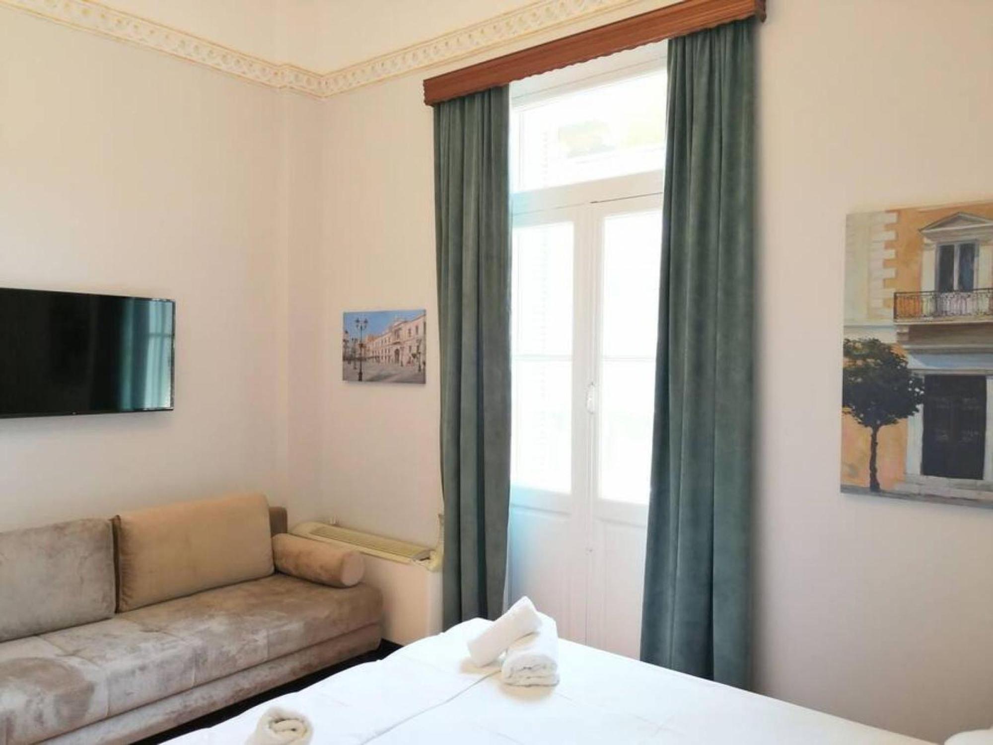 Elegant Apartment Under The Acropolis Афины Экстерьер фото