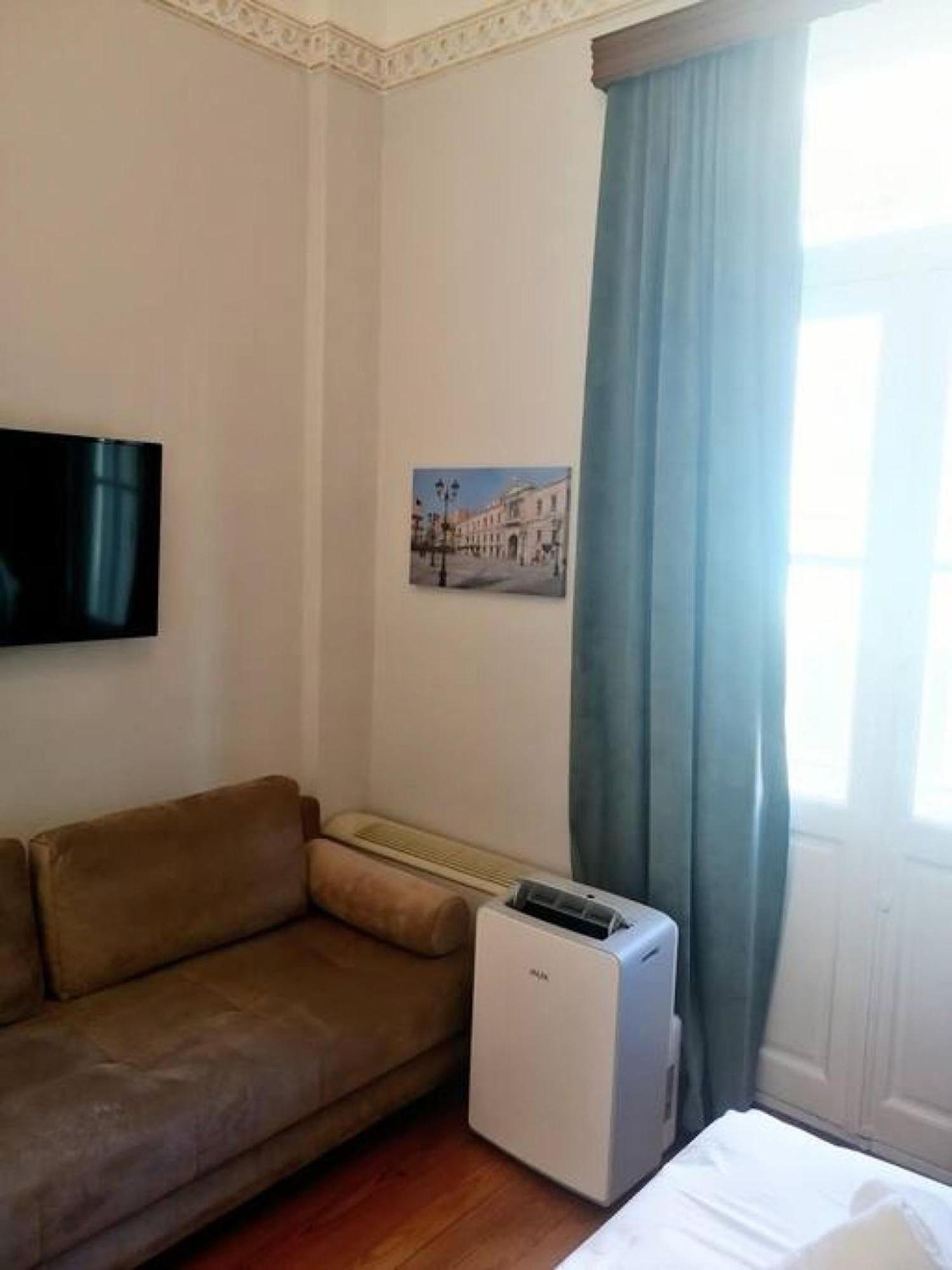 Elegant Apartment Under The Acropolis Афины Экстерьер фото