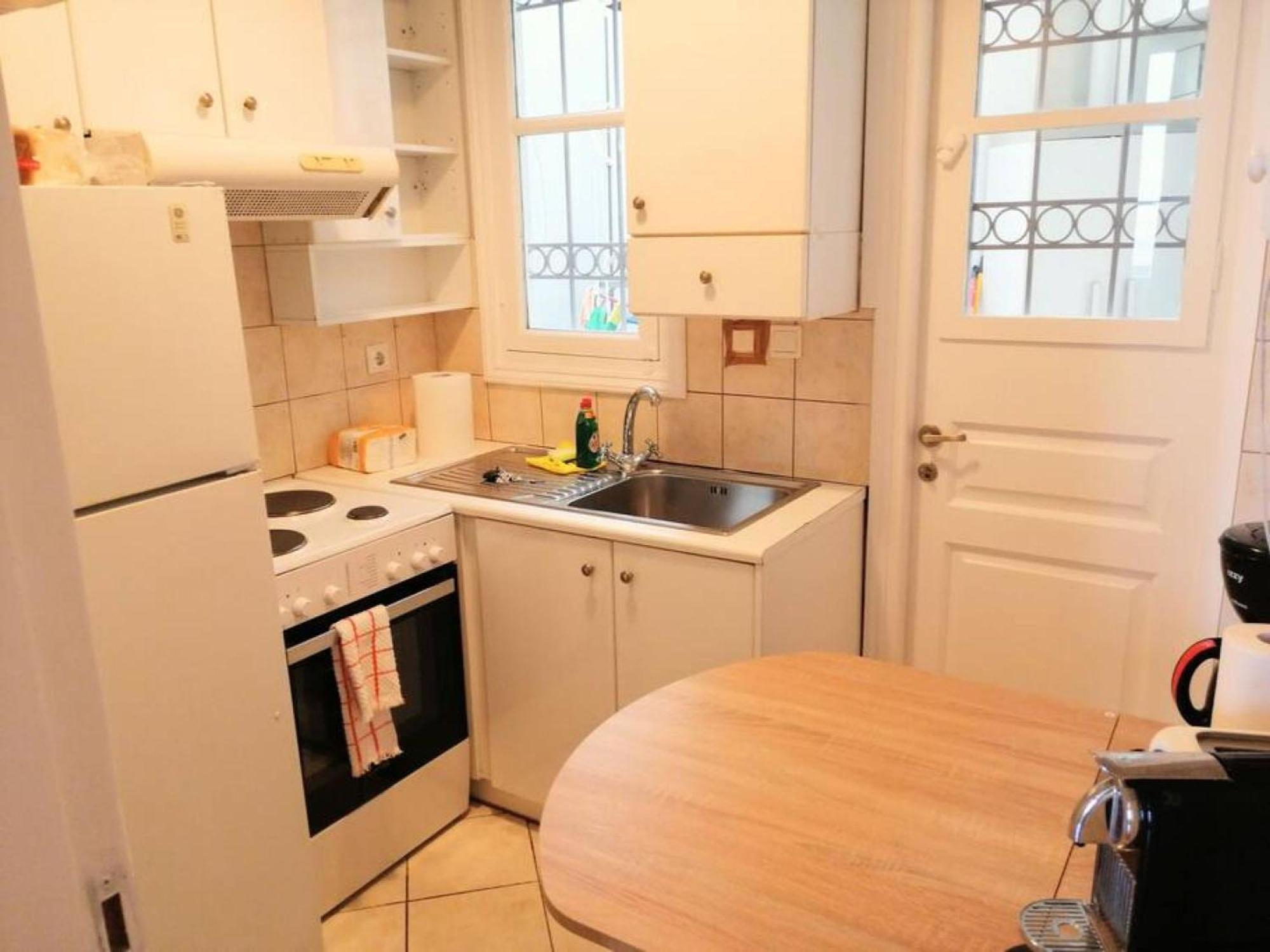 Elegant Apartment Under The Acropolis Афины Экстерьер фото